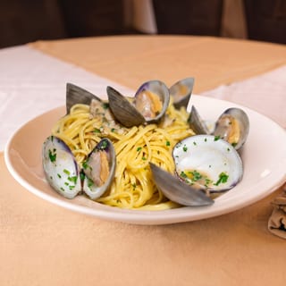 Linguini Mussels